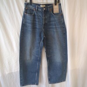Madewell The Curvey Darted Barrel-Leg Jean In Denver Wash Size W28